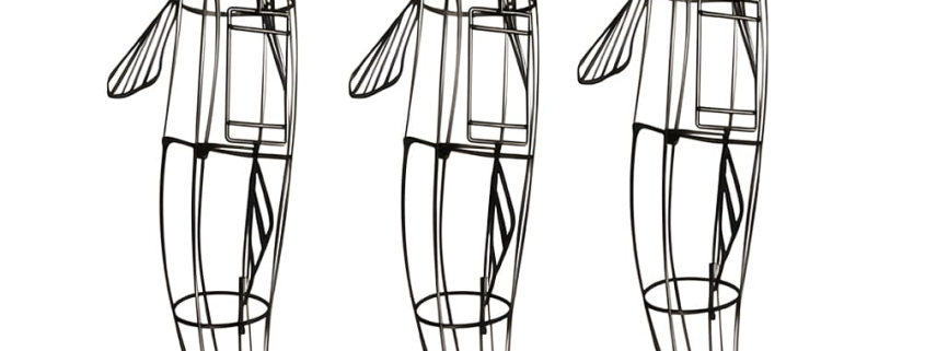 Custom fish-shaped lantern wire frame, metal wire koi fish skeleton frame for decorative festival lantern making